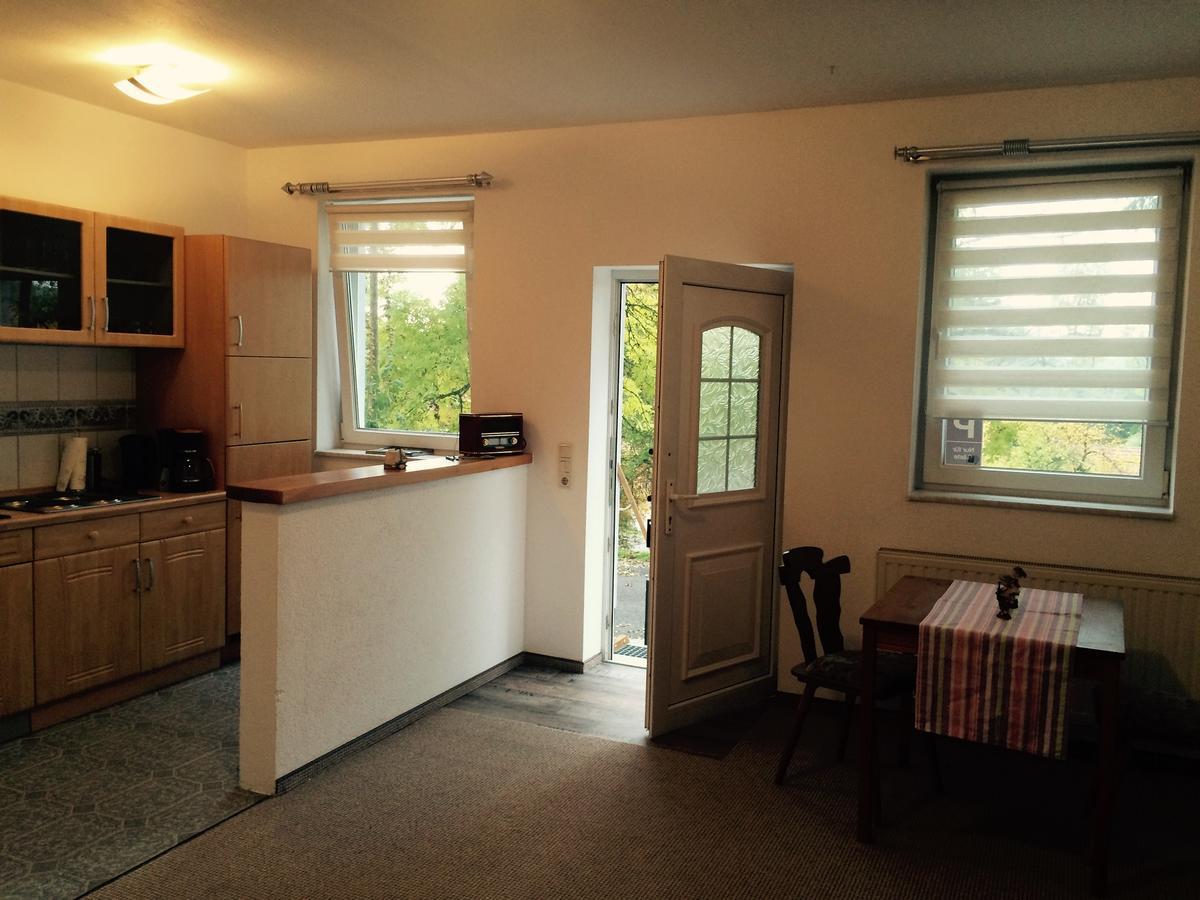 Ferienwohnung Weisskopf Alkersleben Buitenkant foto