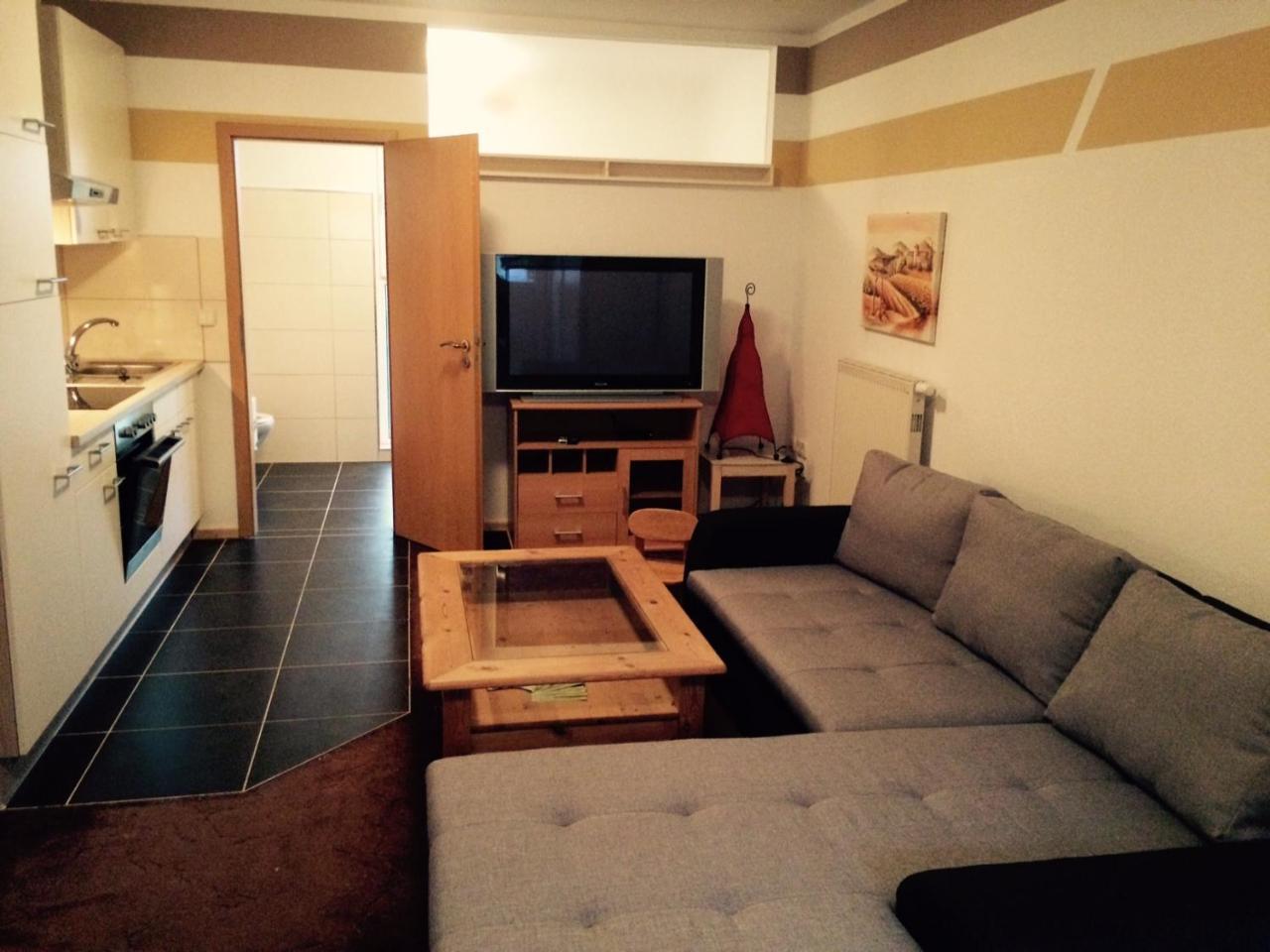 Ferienwohnung Weisskopf Alkersleben Buitenkant foto