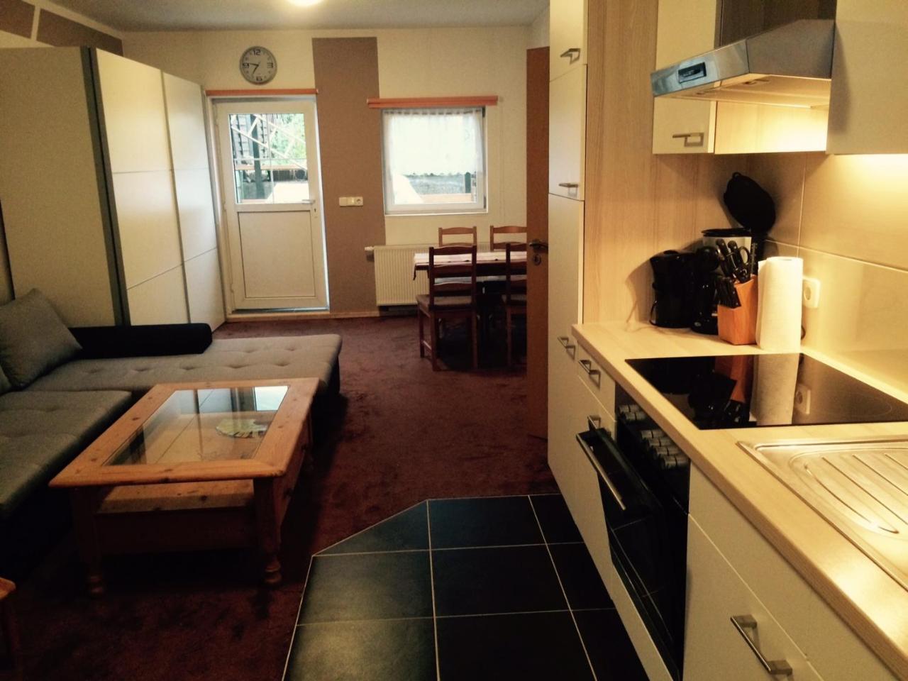 Ferienwohnung Weisskopf Alkersleben Buitenkant foto